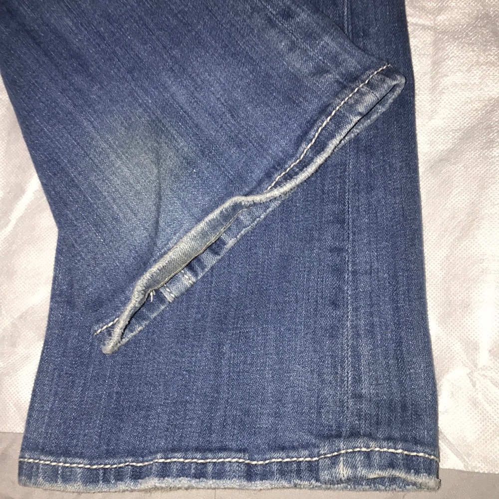 Miss Me Boot Leg Jeans - Picture 7 of 8